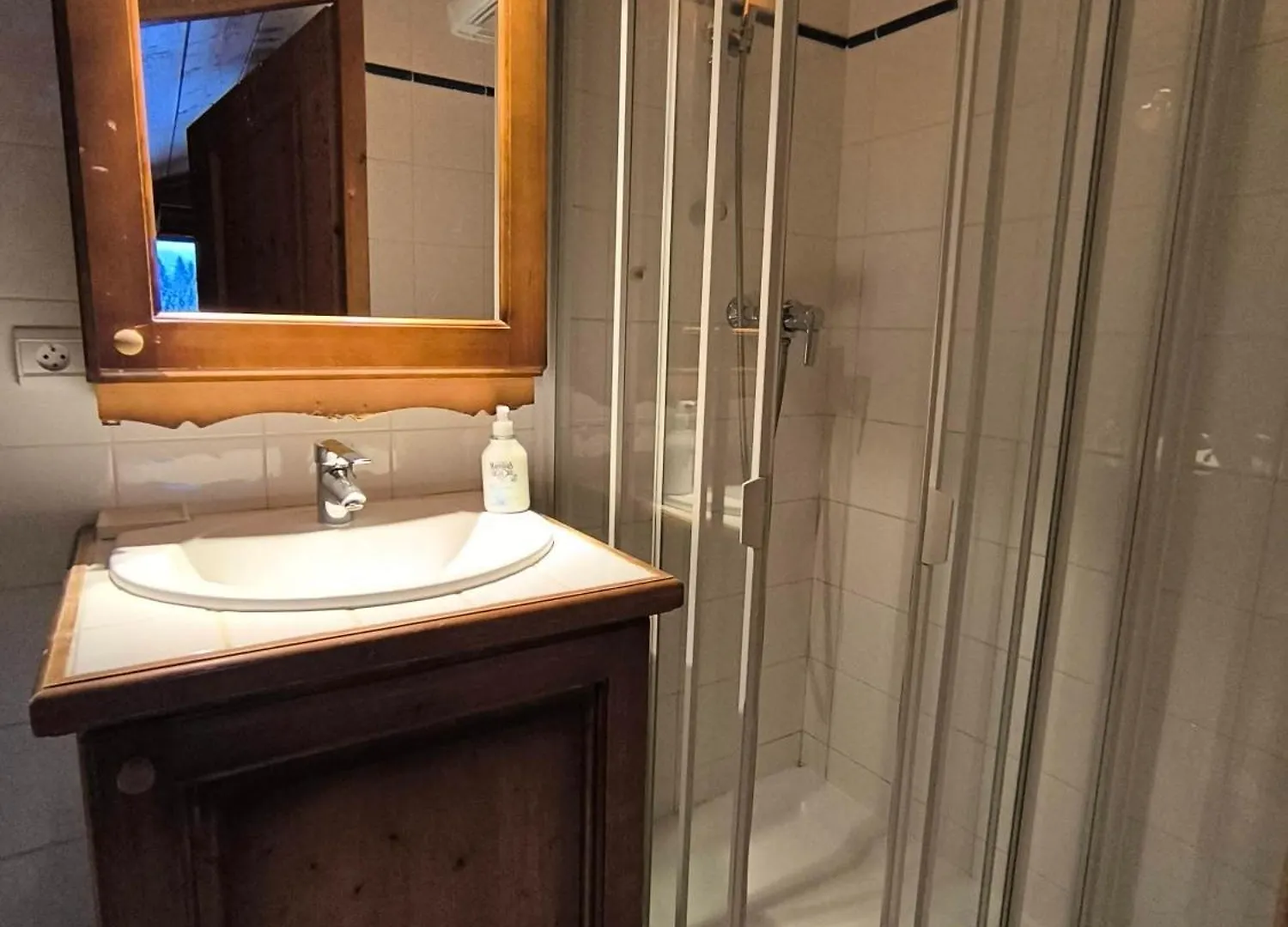 Chalet Cannon- Mountain Getaway Les Contamines-Montjoie 0*,  France